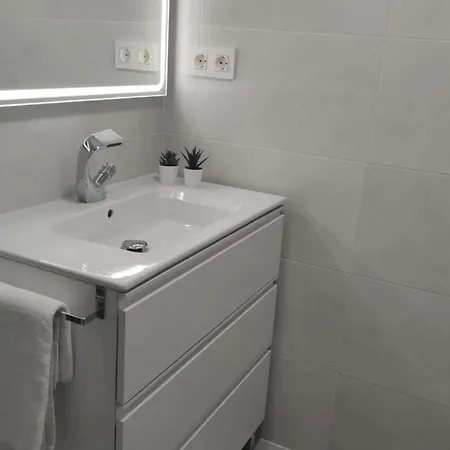 Casa Gascona Con Parking, Wifi Y Netflix Gratis!! By Delabra Apartment Oviédo