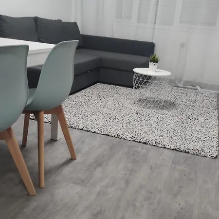 Apartamento Casa Gascona Con Parking, Wifi Y Netflix Gratis!! By Delabra *