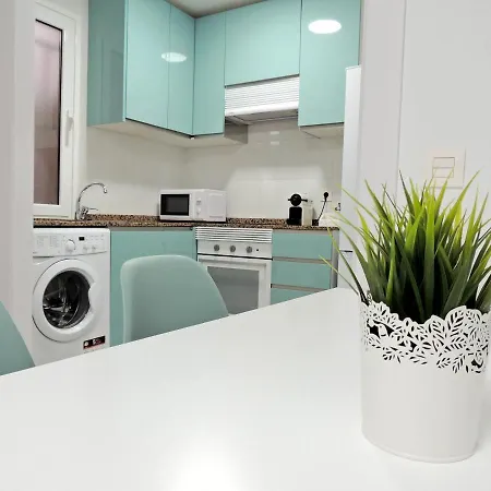 Casa Gascona Con Parking, Wifi Y Netflix Gratis!! By Delabra Apartment Oviedo